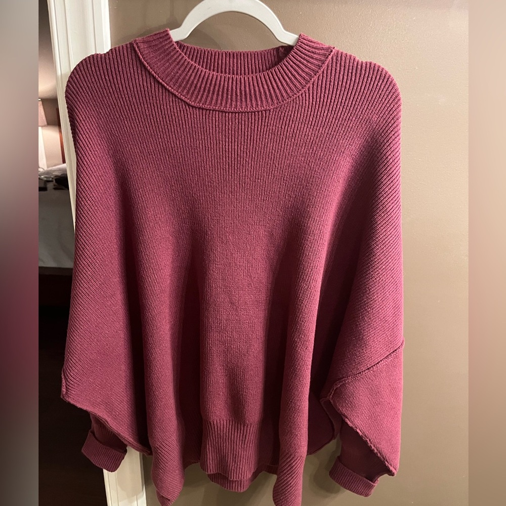Takara Maroon Oversized Dolmen sleeve Sweater M